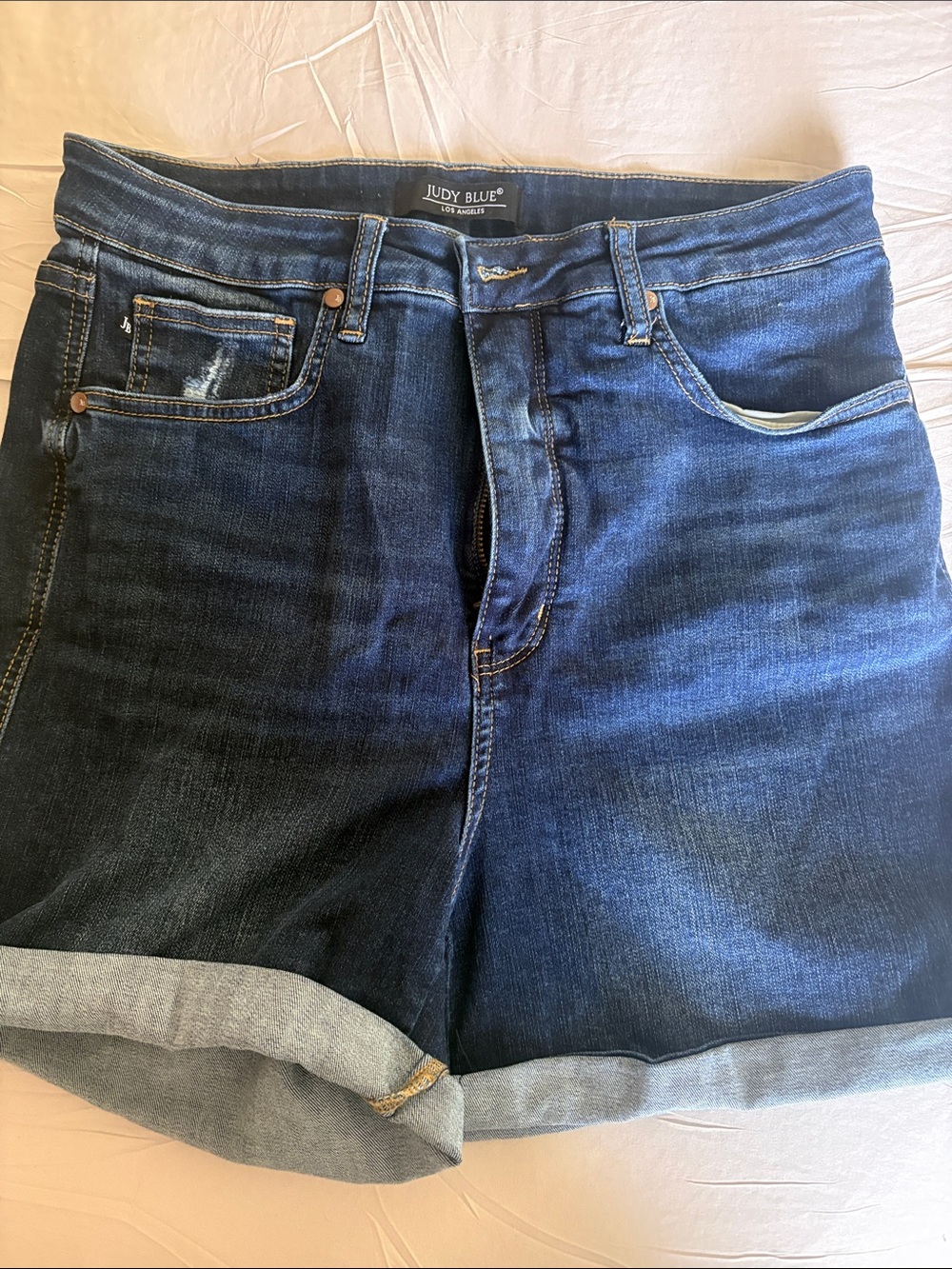Judy Blue Womens mid rise dark wash rolled cuff Denim Shorts